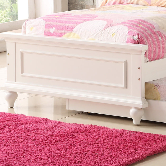 Contemporary Style Bed With Trundle