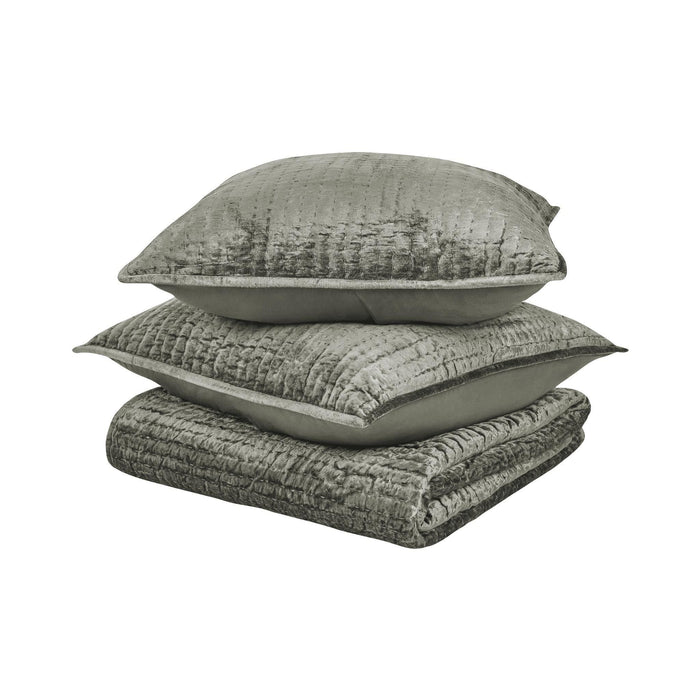 Bari - Velvet Quilt Set
