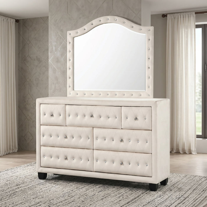 Sophia - Upholstered Bedroom Set