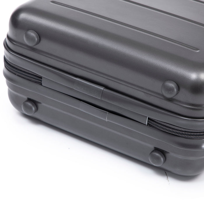 Spinner Luggage Set With Combination Lock