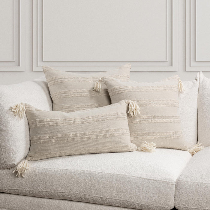 York - 26" x 26" Pillow - Natural / Ivory