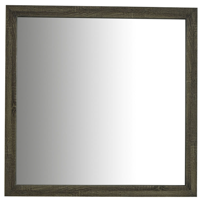 Funston - 4 Piece Queen Bedroom Set With Upholstered Headboard - Oak