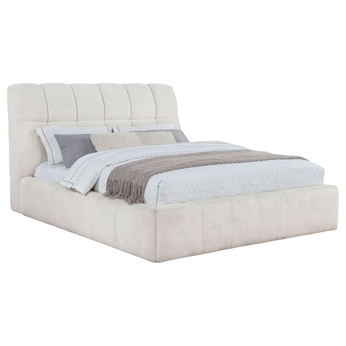Branson - Platform Bed With Tufted Headboard