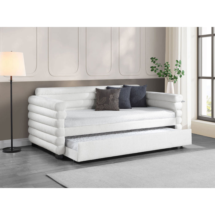 Fandango - Upholstered Twin Day Bed With Trundle - White