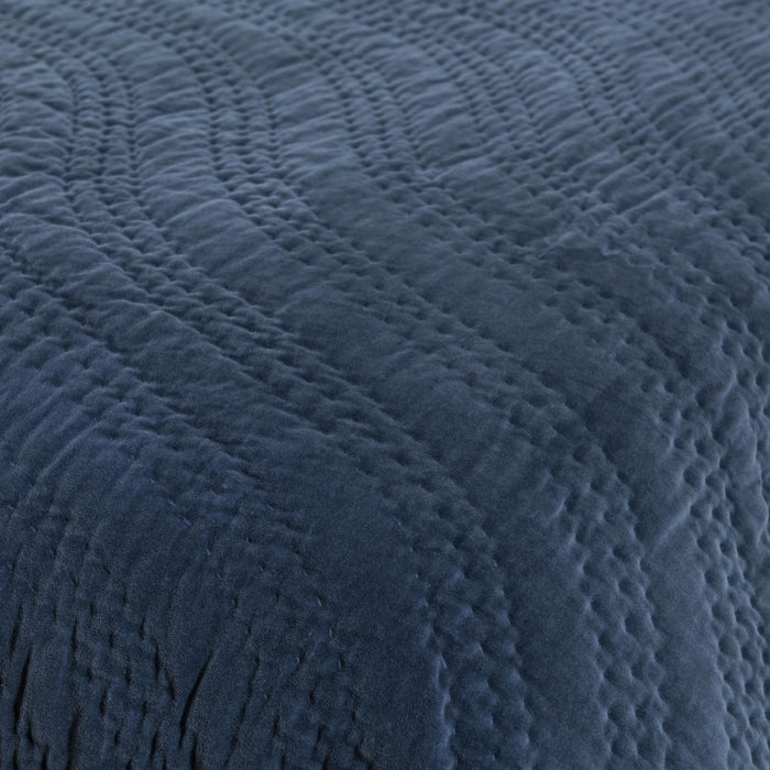 Elms - Velvet Quilt
