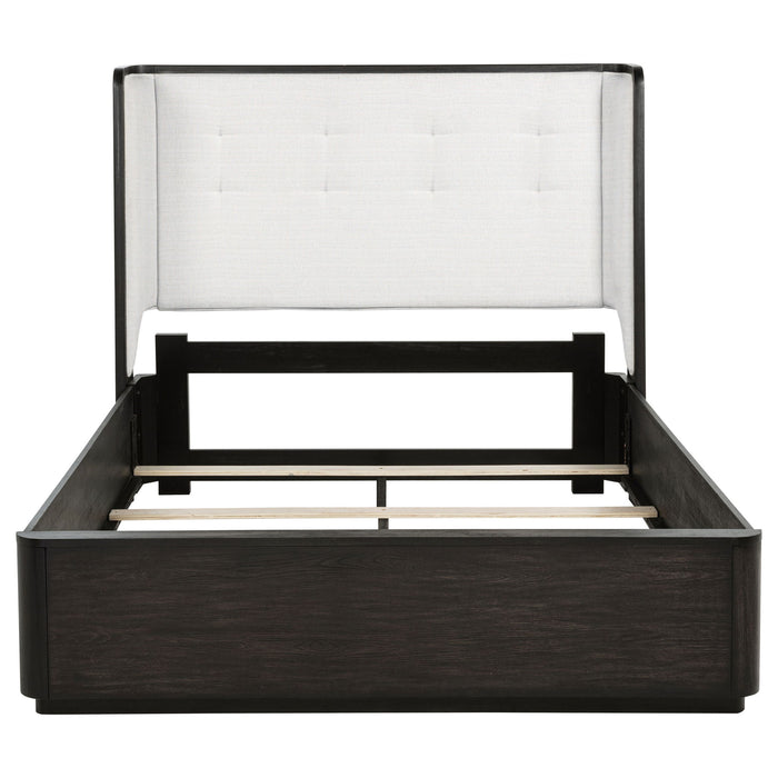 Bangor - Wingback Bed With Upholstered Headboard