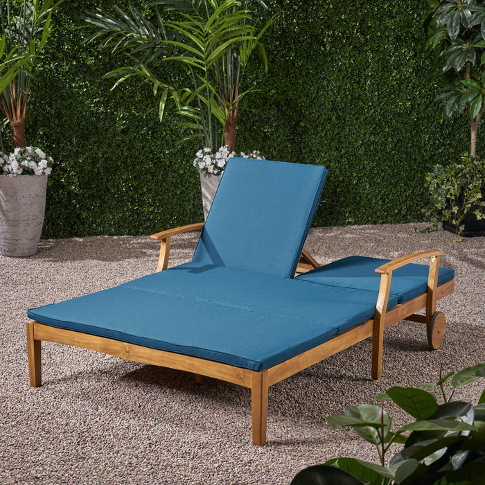 Etherealize - Outdoor Adjustable Double Chaise Lounge With Water Resistant Cushions