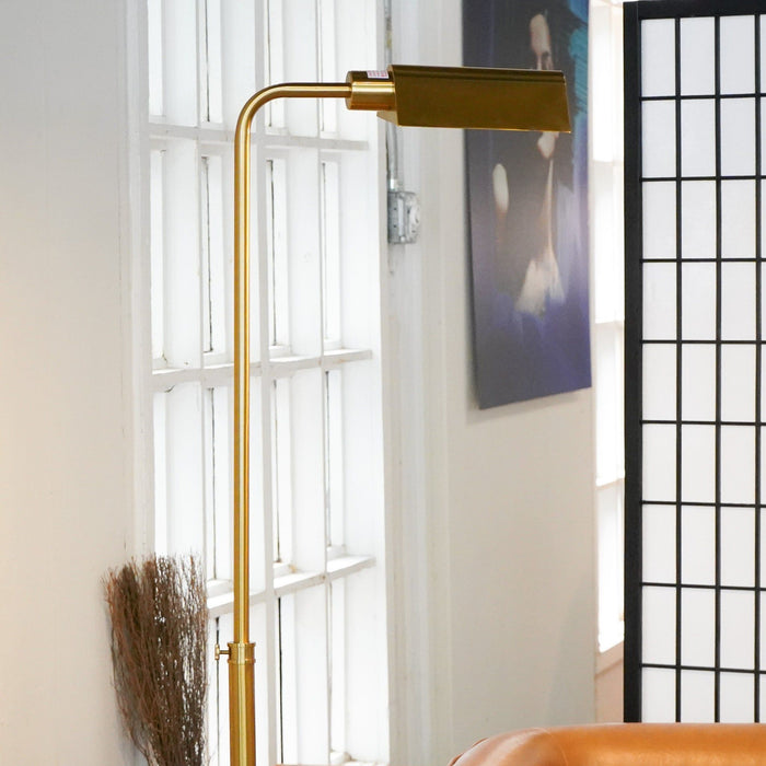 Elara - Floor Lamp - Gold