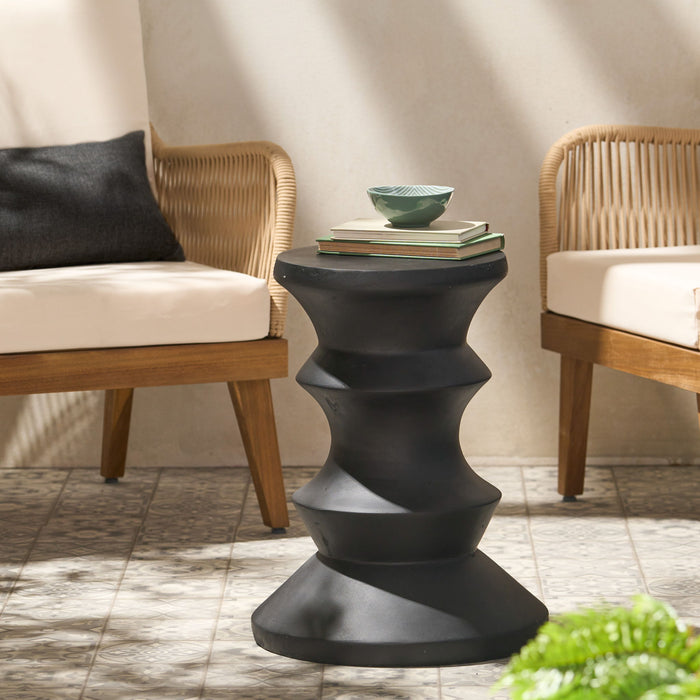 Side Table Modern Concrete Accent Piece - Black