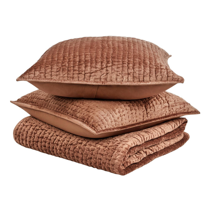 Bari - Velvet Quilt Set