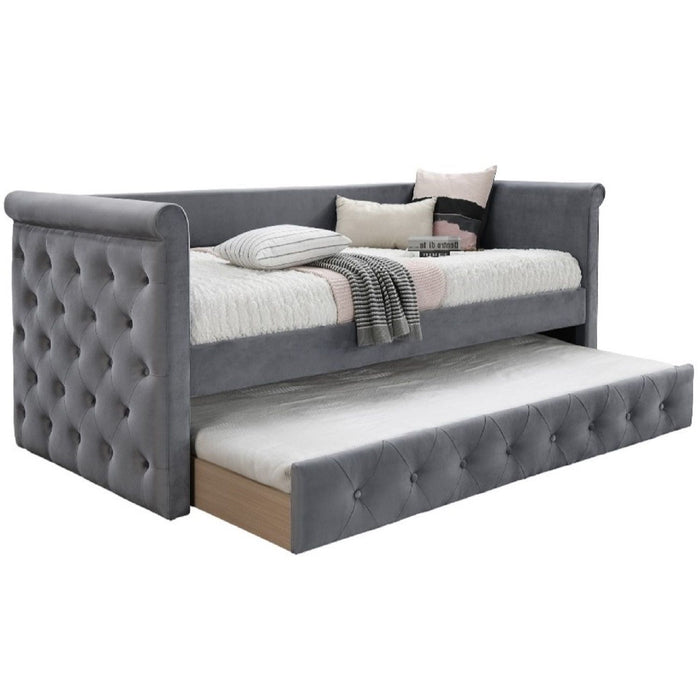 Contemporary Button Tufted Daybed With Slat Trundle