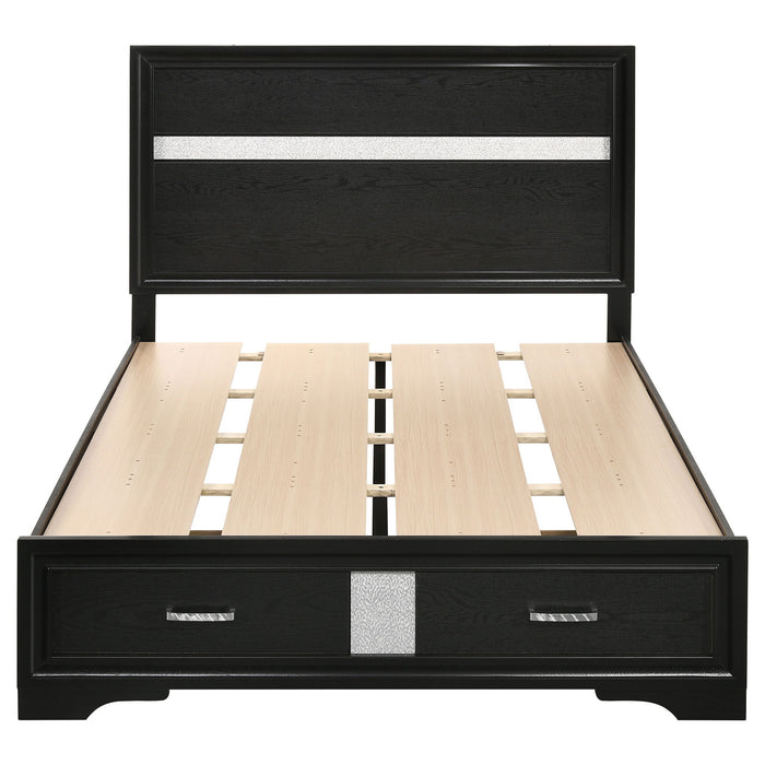Urbana - Storage Panel Bed
