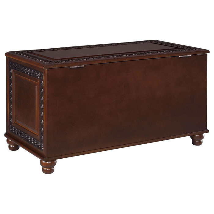 Ornate - Deep Flip Open Storage Cedar Chest With Cedar Lining - Brown