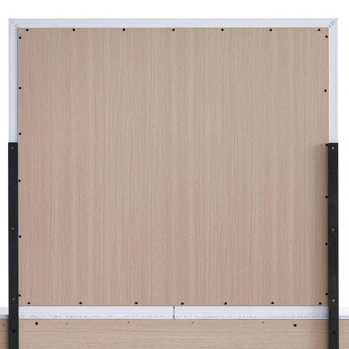 Glasgow - Mirror With Minimalist Design And Low Distortion Glass