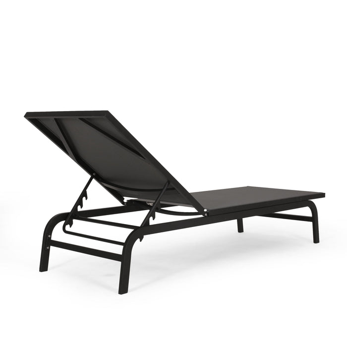 Finn - Contemporary Chaise Lounge For Outdoor Relaxation
