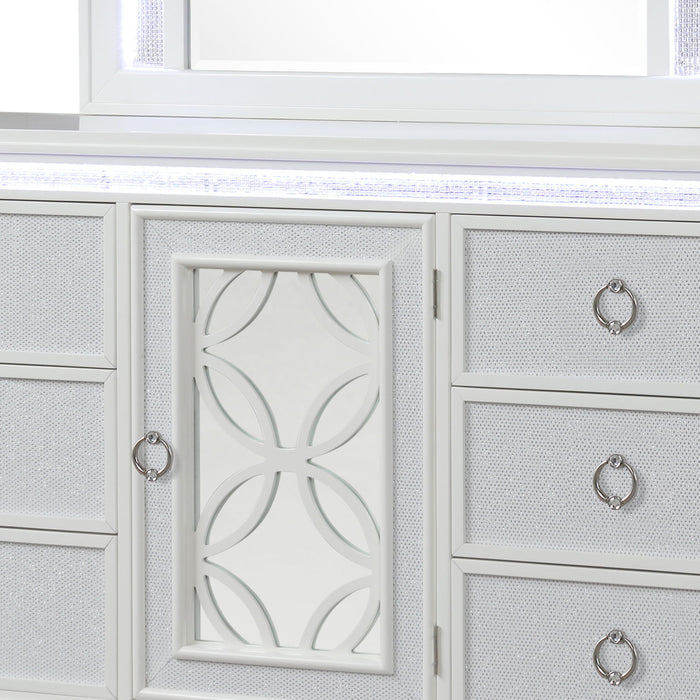 Abigale - 6 Drawer Dresser With LED (Includes Dresser Only, Mirror Not Included) - White