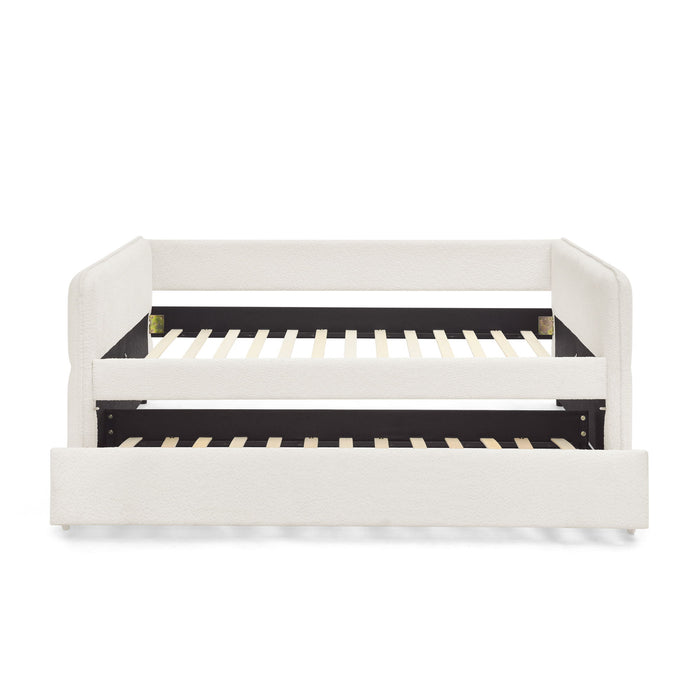 Upholstered Daybed With Pop Up Trundle