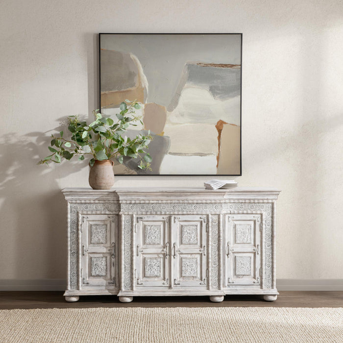 Arish - 4 Door Breakfront Cabinet - Heritage Cream
