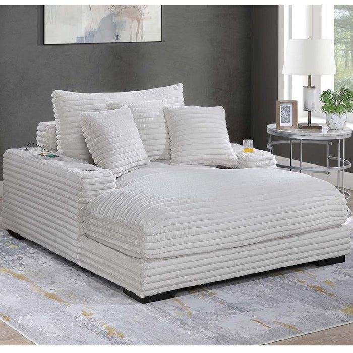 Chaise Lounge With 2 Cup Holders And USB Ports