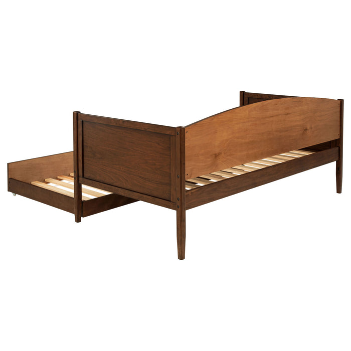 Fallbrook - Twin Daybed With Trundle - Walnut