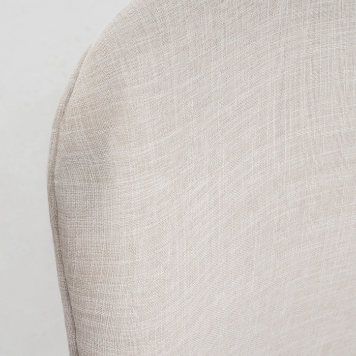 Elegant Classic Upholstered Loveseat With Curved Backrest