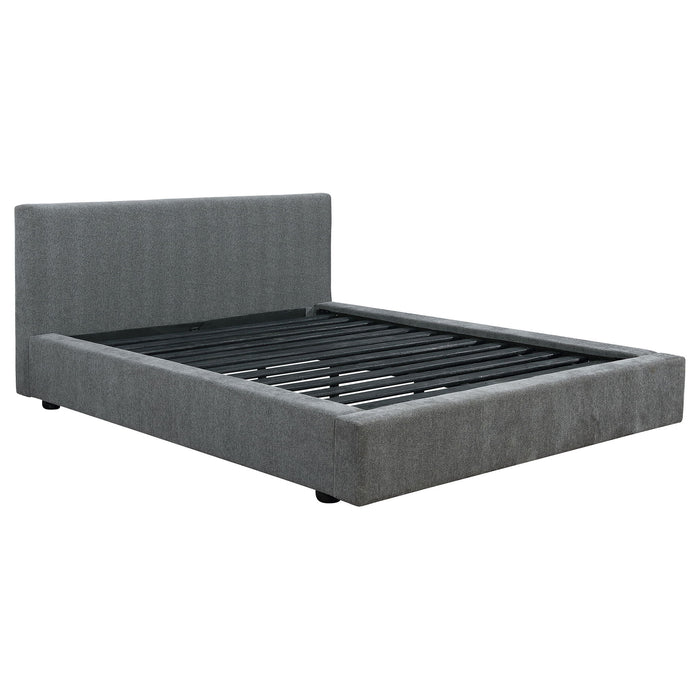 Weselyn - Platform Bed