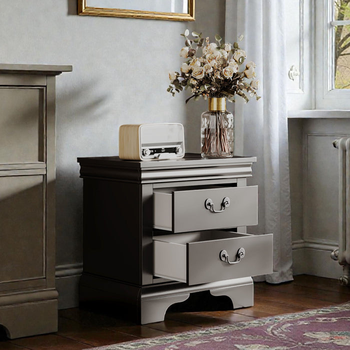 Nightstand With 2 Drawers