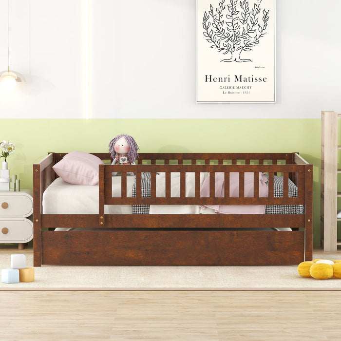 Multi Functional Wooden Daybed