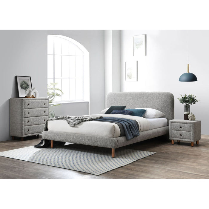 Cleo - Bed