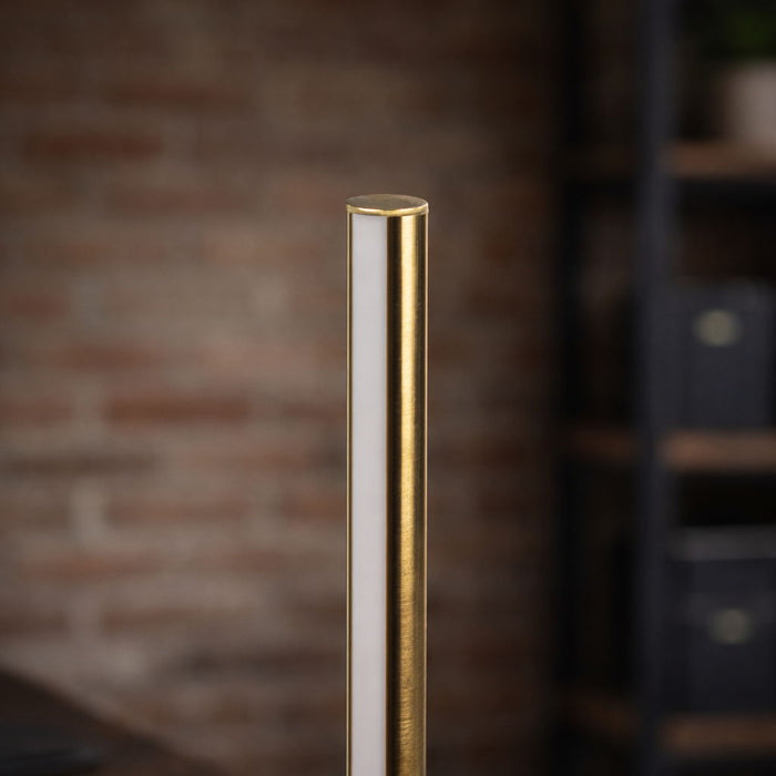 Dimond - LED Table Lamp With On / Off Switch Round Base - Black / Gold