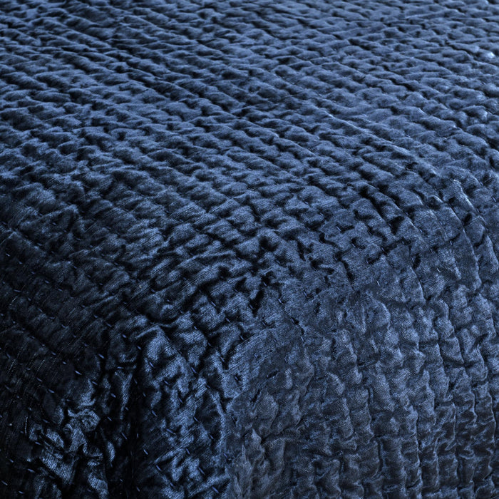 Bari - Velvet Quilt - Ocean Blue