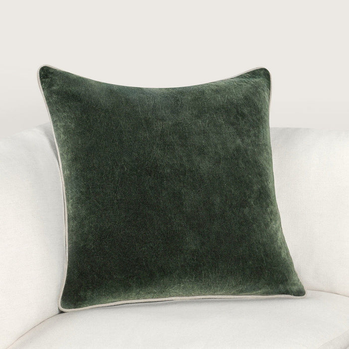 Heirloom Velvet - SLD Pillow