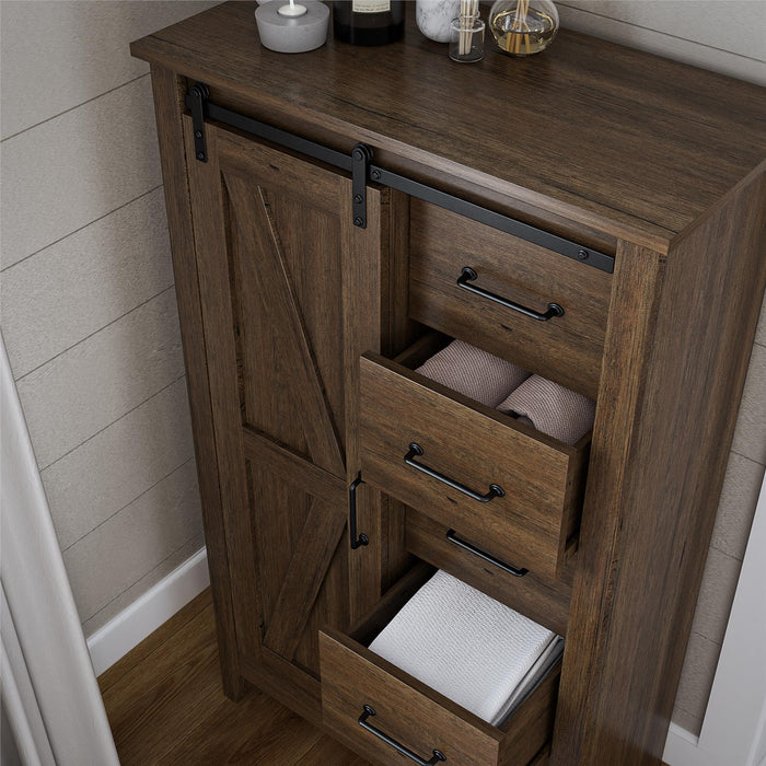 Alton - Gentleman's Chest