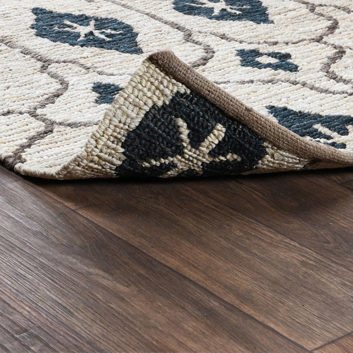 Tanami - Soumak Rug