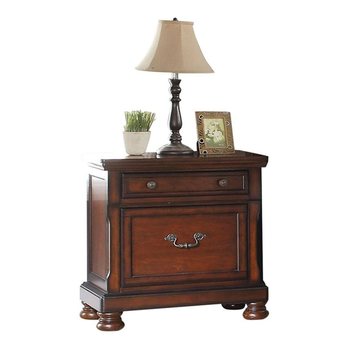 3 Piece Bedroom Set, Bed With 2 Nightstands