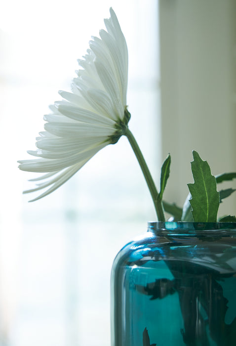 Ashley Express - Inisland Vase