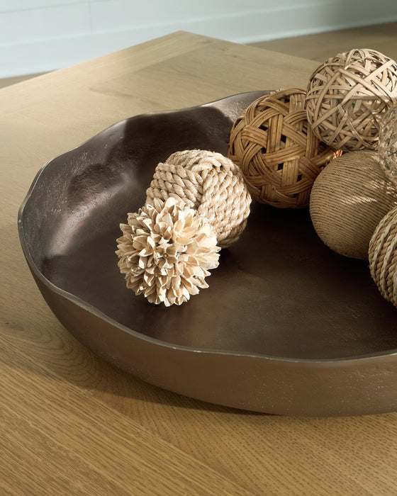 Ashley Express - Wallmen Tray