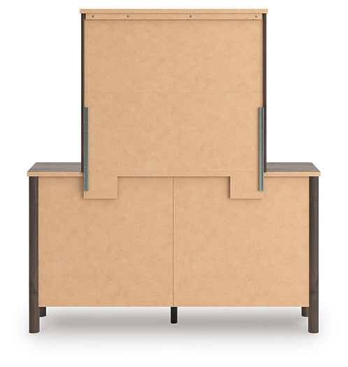 Pamytta King Panel Platform Bed, Dresser and Mirror