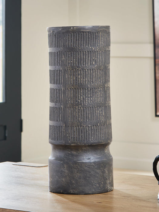 Ashley Express - Beninworth Vase