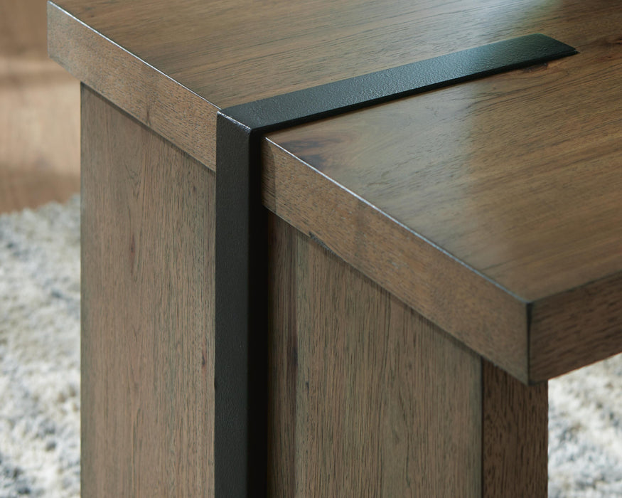 Ashley Express - Kandinew Square End Table