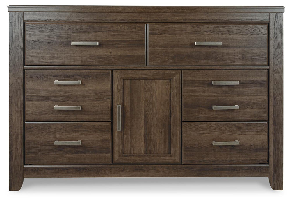 Juararo Dresser and Mirror
