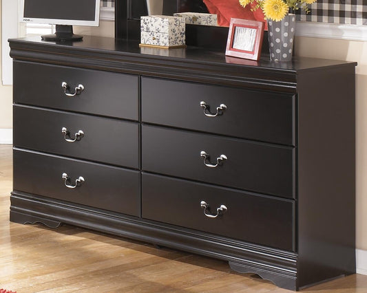 Huey Vineyard Six Drawer Dresser