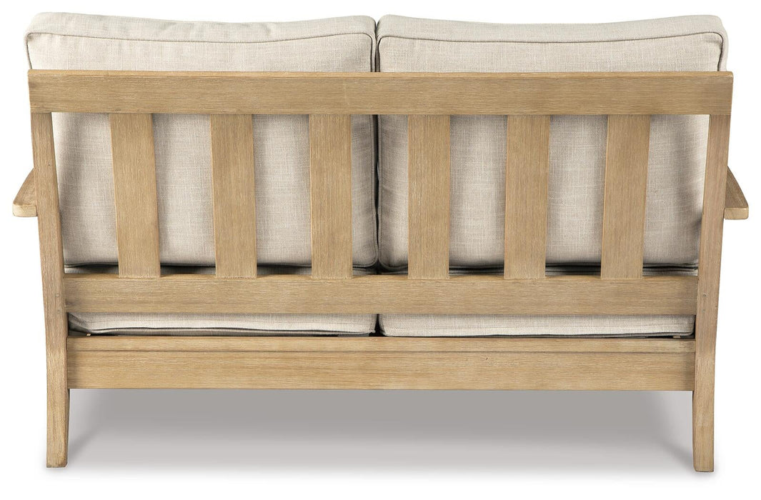 Clare View Loveseat w/Cushion