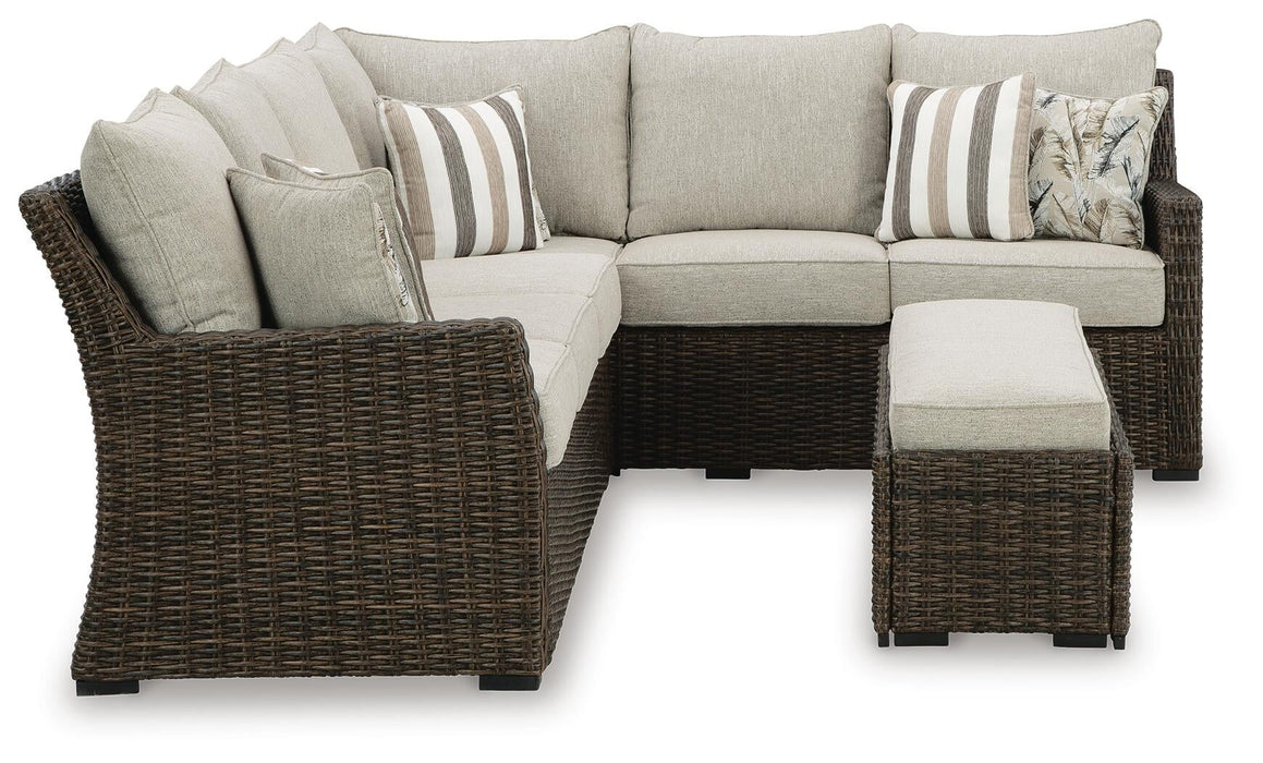 Brook Ranch Sofa SEC/Bench w/CUSH (3/CN)
