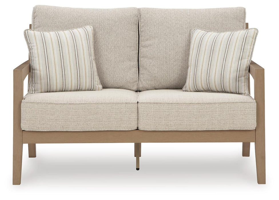 Hallow Creek Loveseat w/Cushion