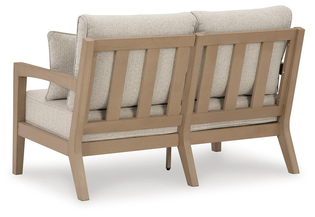 Hallow Creek Loveseat w/Cushion