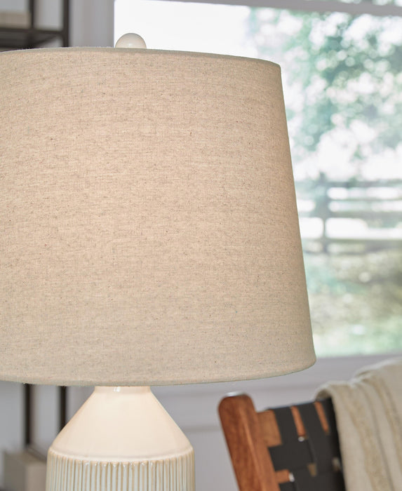 Ashley Express - Willport Ceramic Table Lamp (2/CN)