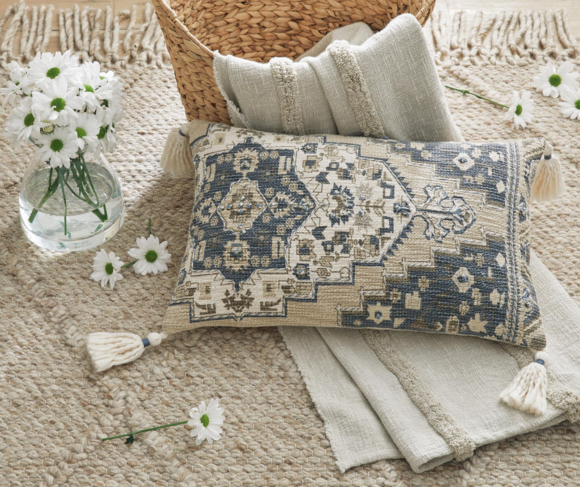 Ashley Express - Winbury Pillow