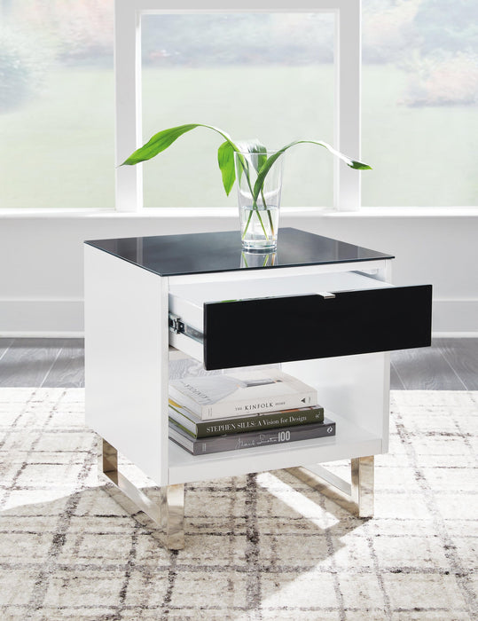 Ashley Express - Gardoni Rectangular End Table