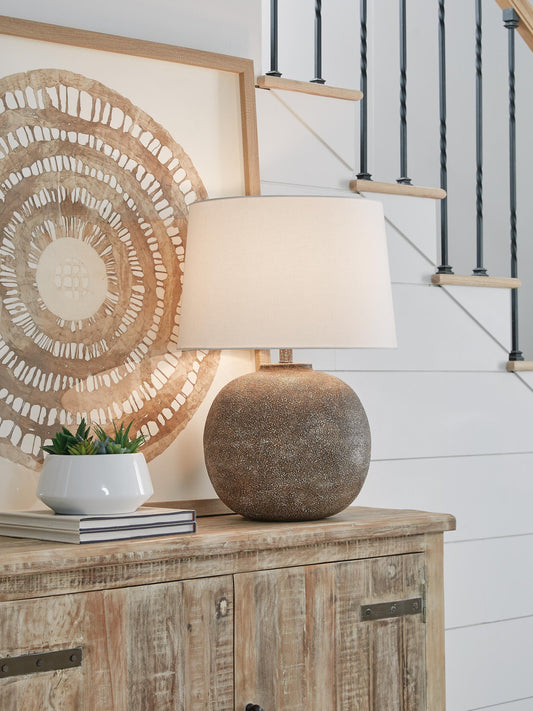 Ashley Express - Neavesboro Metal Table Lamp (1/CN)